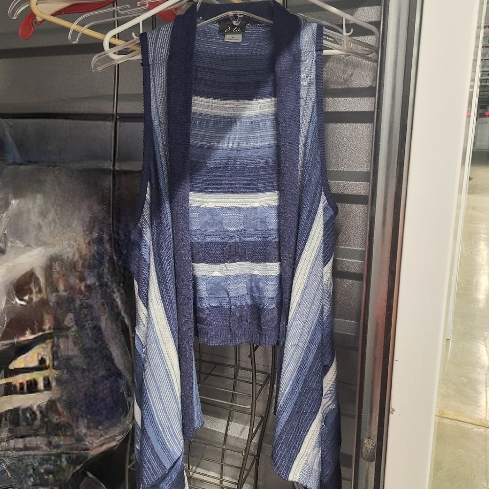 Dots blue cardigan vest size XL